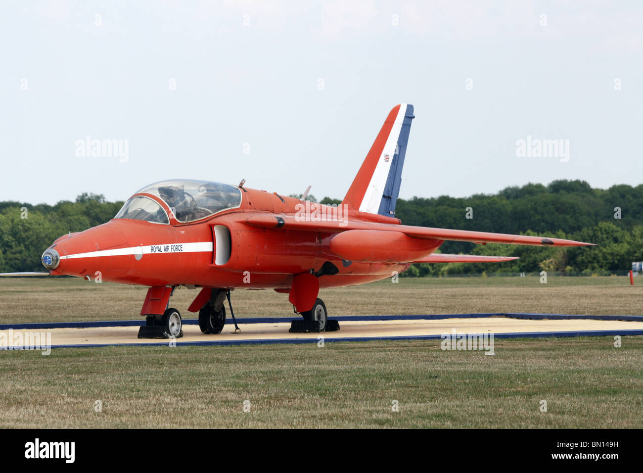 Freccia rossa a Kemble Airfield Cirencester Gloucester Foto Stock