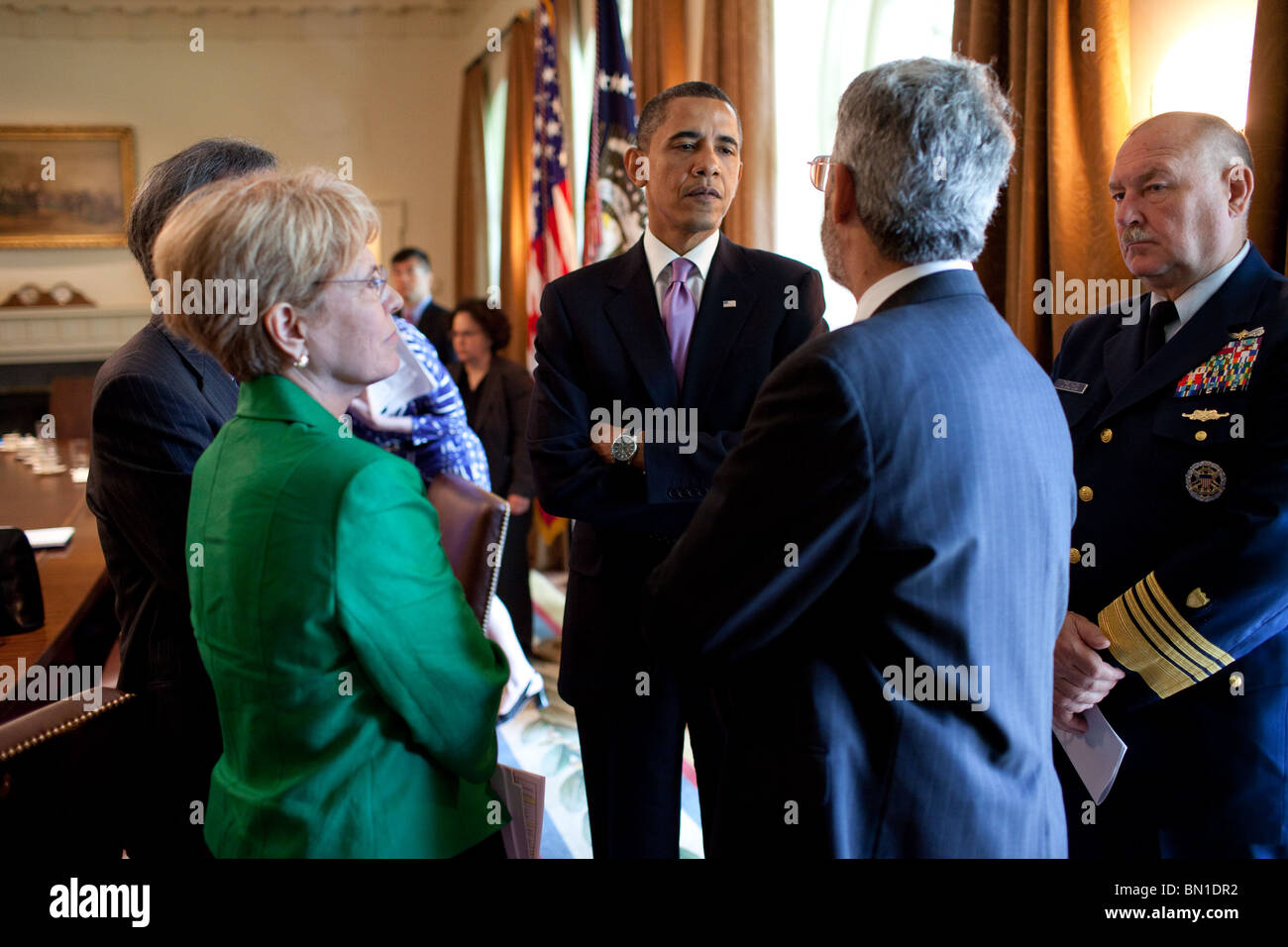 Il presidente Obama colloqui con membri del gabinetto Foto Stock