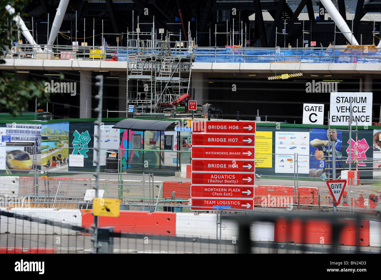 London Olympic Stadium 2012 sito è situato nella zona est di Londra, Inghilterra. Foto Stock