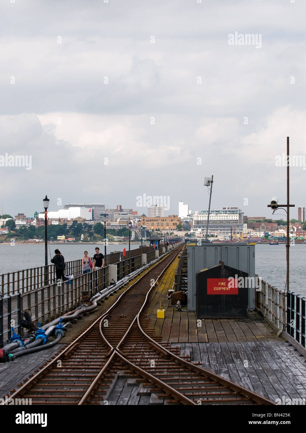 Southend Pier in Essex. Foto di Gordon Scammell Foto Stock