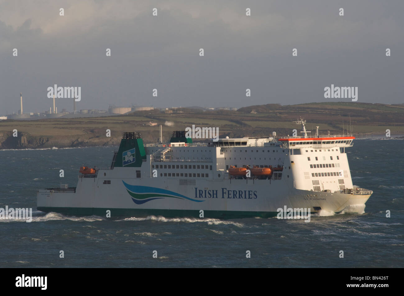 Isola di Inishmore, Irish Ferries, St. Anne's Head, Milford Haven, Pembrokeshire, Wales, Regno Unito, Europa Foto Stock