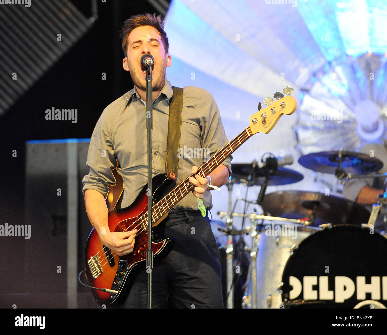 James Cook di Delphic sul John Peel Stage a Glastonbury Foto Stock
