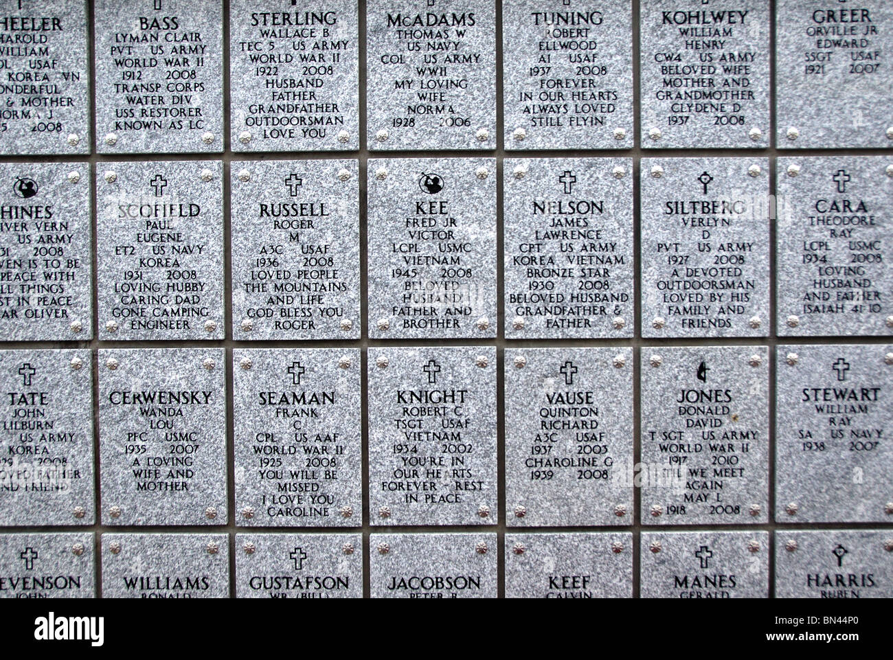Stati Uniti d'America, Idaho Boise, Dry Creek cimitero, veterano della parete Columbarium del Memorial Day Foto Stock