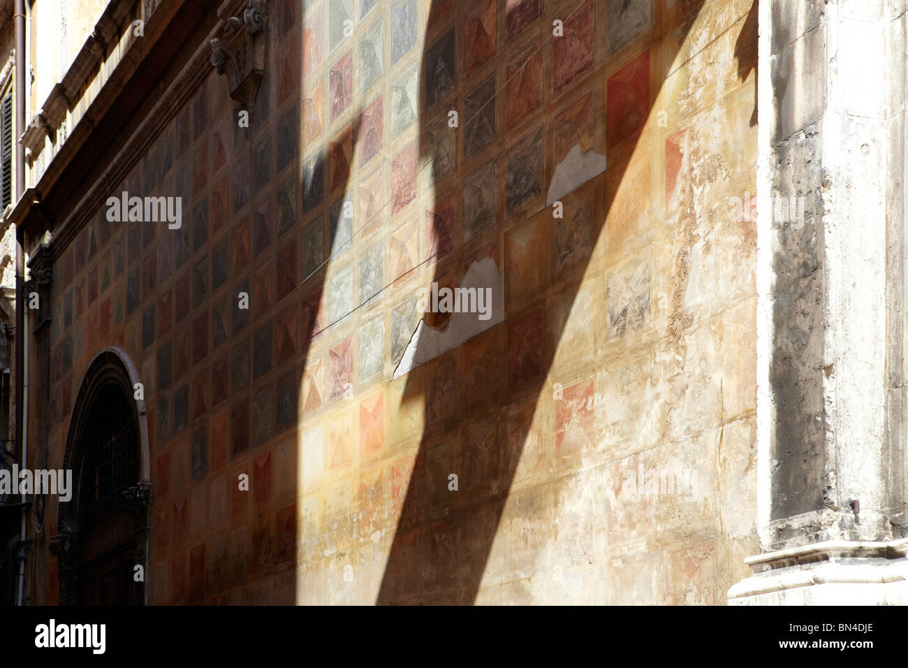 Bella pittura su una parete a Verona, Italia Foto Stock