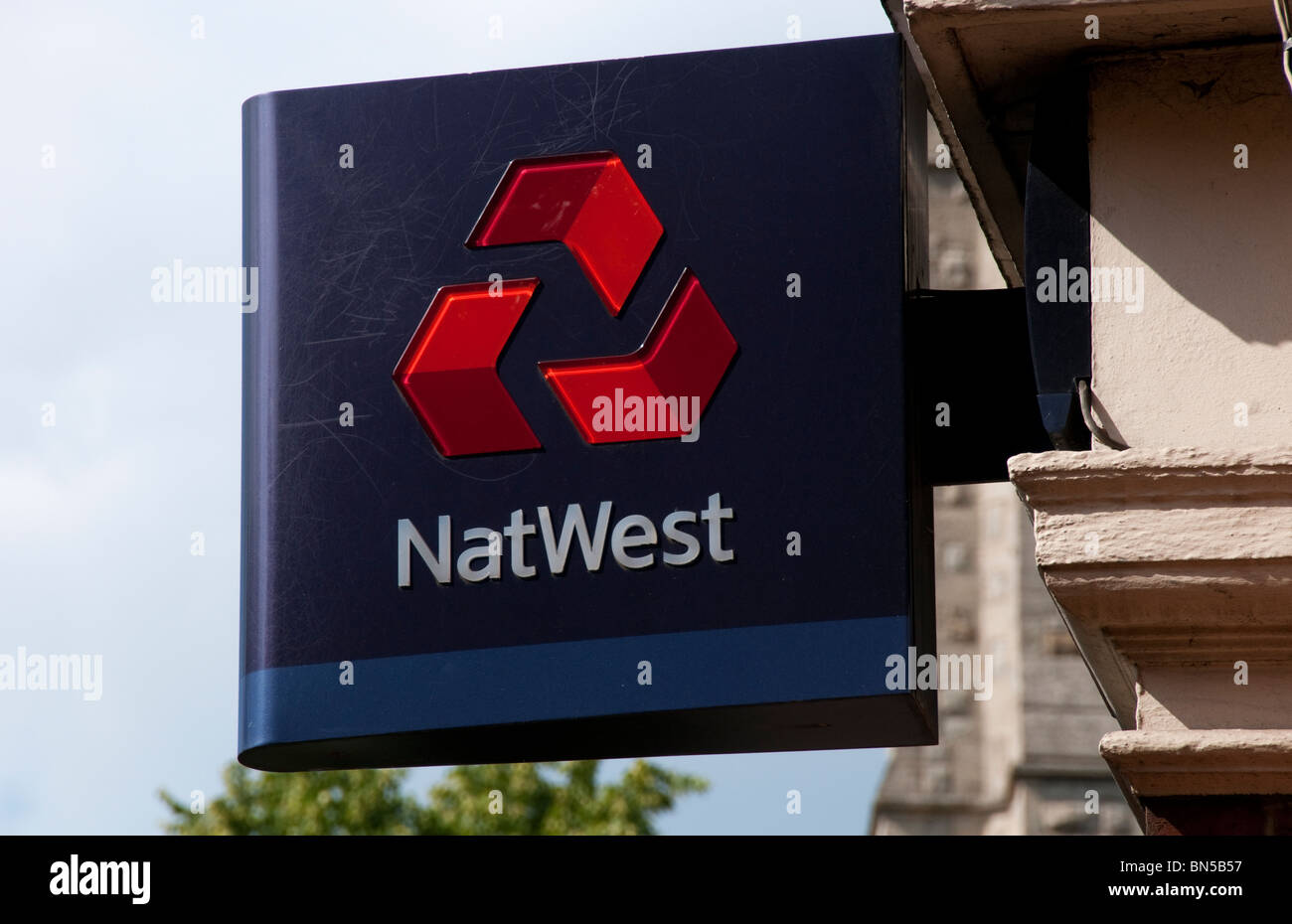 Segno sulla NatWest Bank, Inghilterra Foto Stock