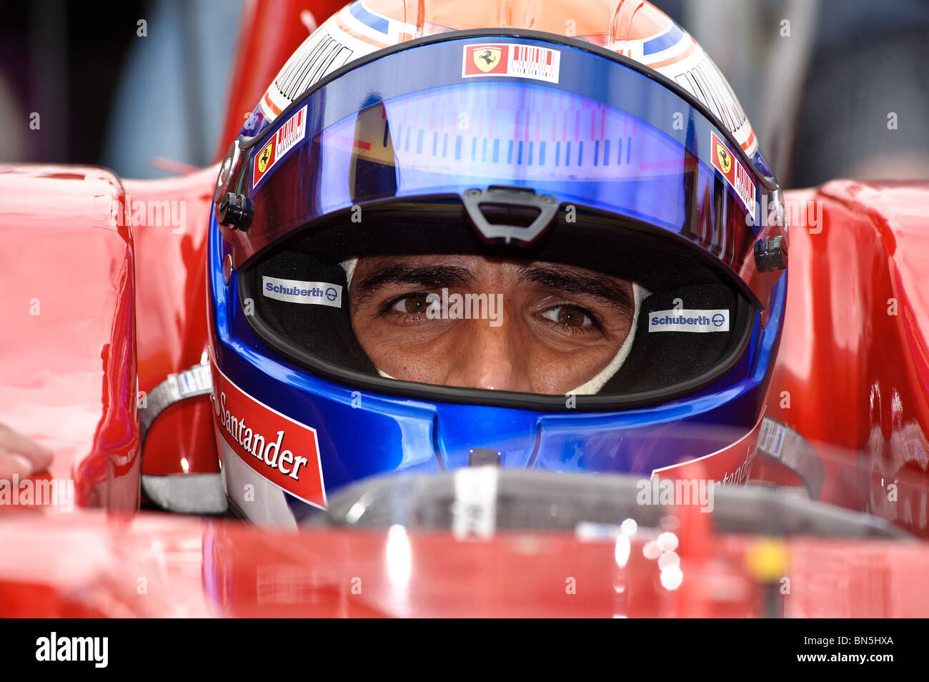 Driver Ferrari Marc Gene aziona una Ferrari F1 auto al Goodwood Festival della velocità 2010 Foto Stock