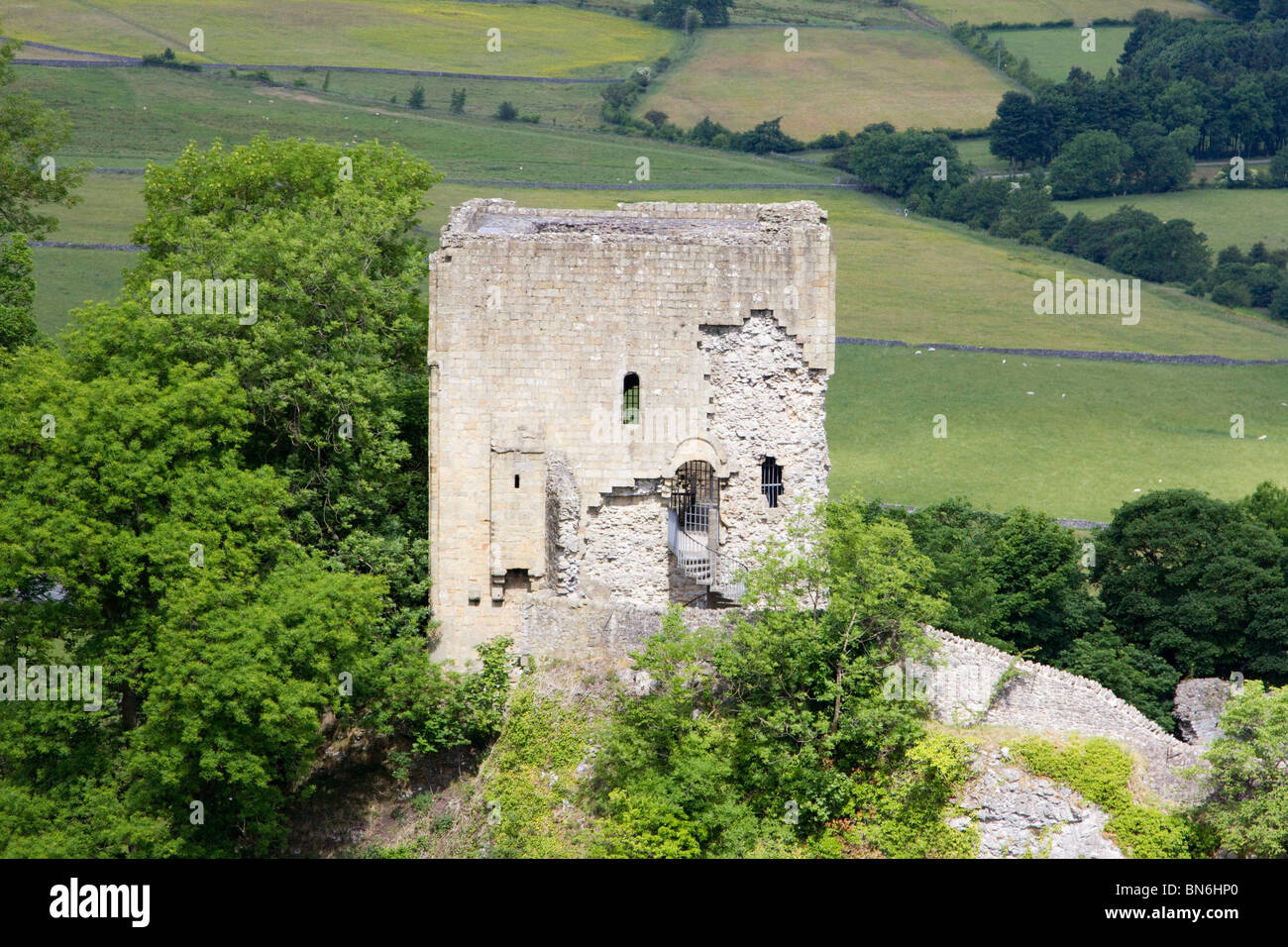 : Peveril Castle in Castleton Derbyshire parco nazionale di Peak District Inghilterra Foto Stock