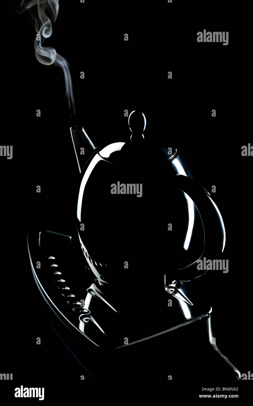 Teiera teiera ferro metallico Foto Stock