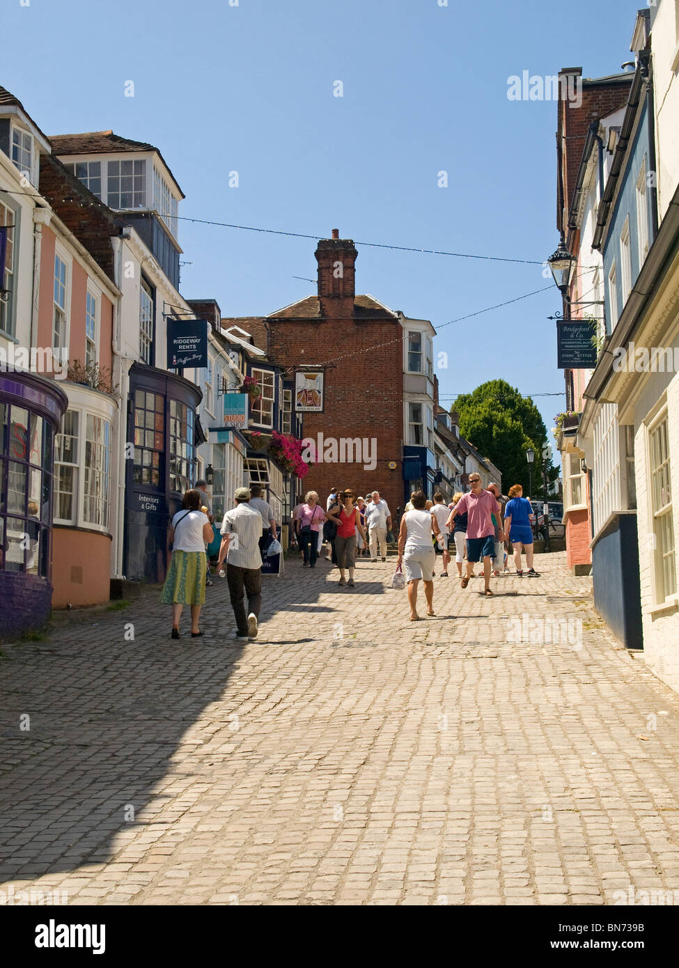 Quay Hill Lymington Hampshire England Regno Unito Foto Stock