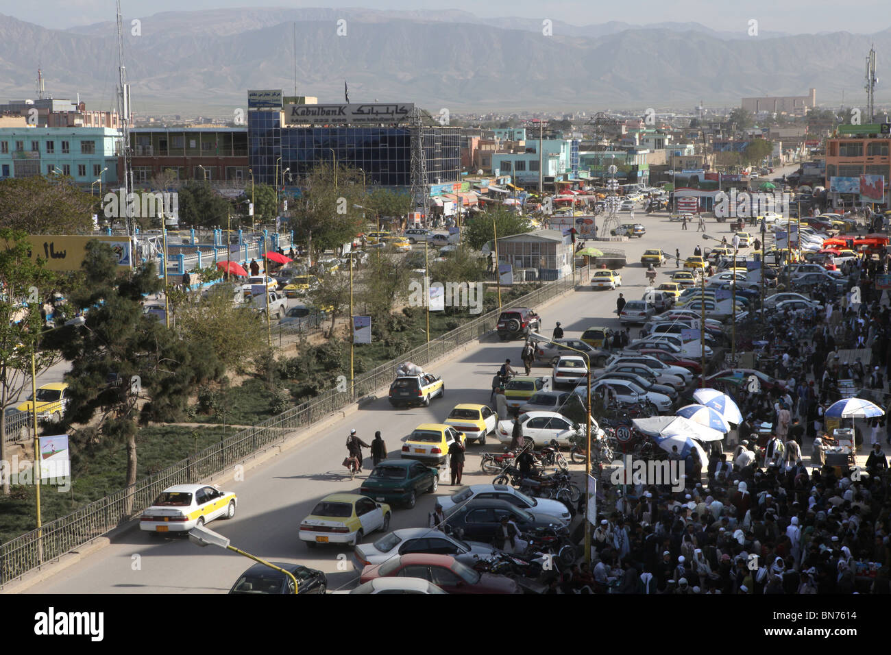 Il traffico a Mazar-i-Sharif, Afghanistan Foto Stock