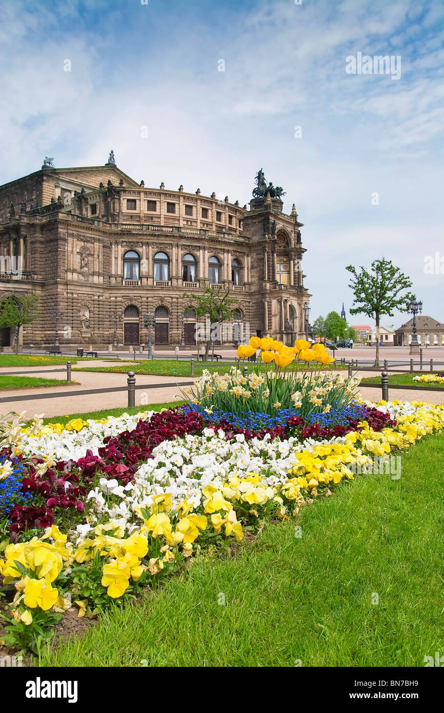 La famosa Semperoper di Dresda, Germania Foto Stock
