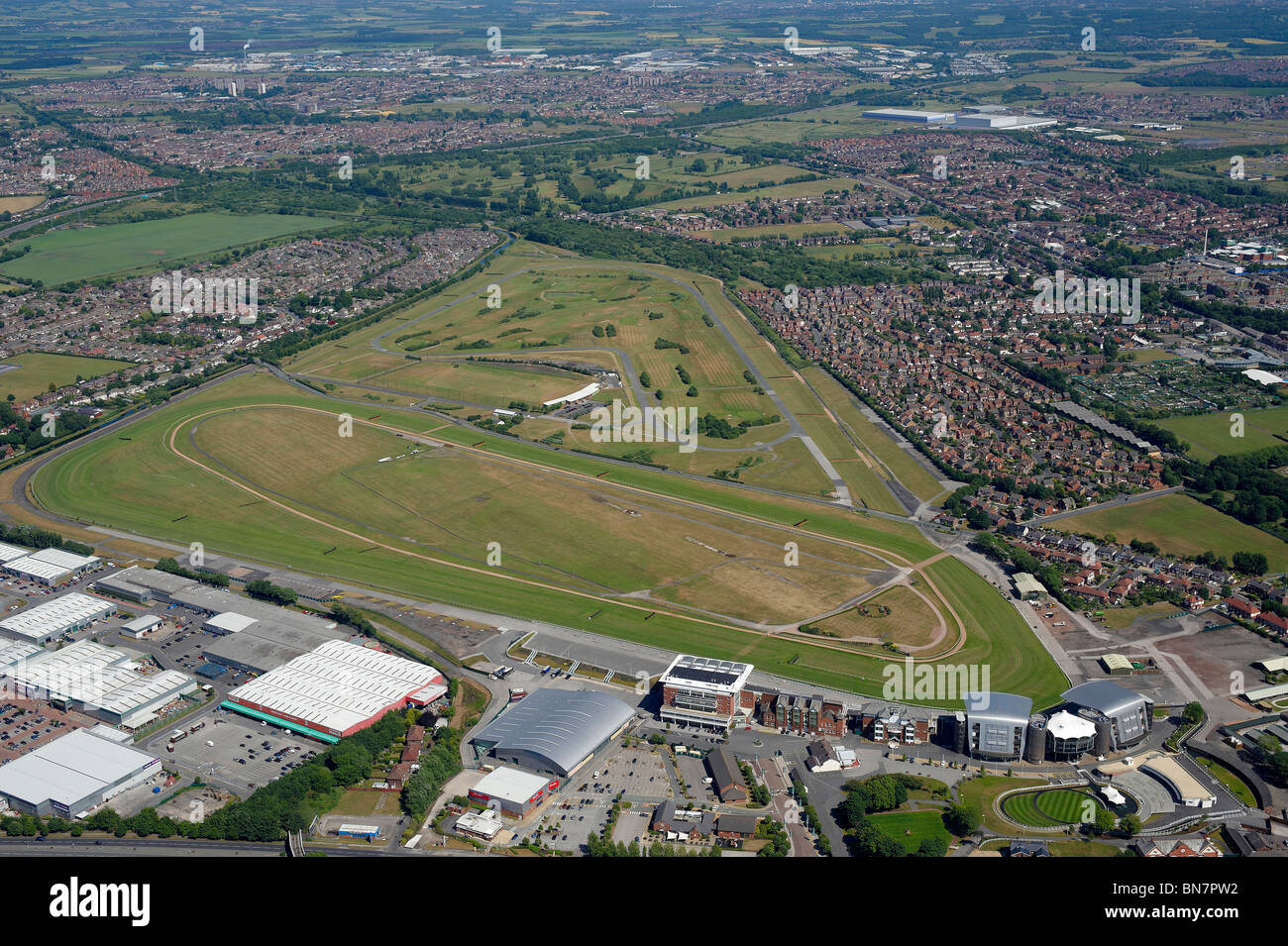 L'Aintree Racecourse, casa del Gran National, Liverpool, Nord Ovest Inghilterra Foto Stock