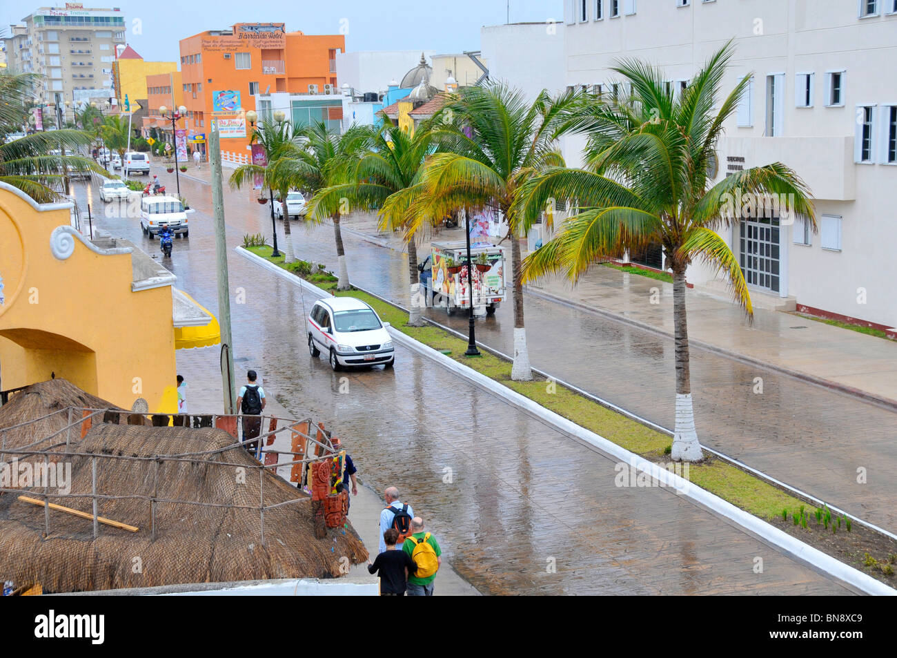 Strada principale in Cozumel Messico nei pressi dei Caraibi Navi da Crociera Foto Stock