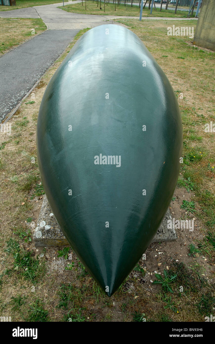 Una bomba da pavimento progettata da Barnes Wallis e portato da Lancaster bombardieri. Foto © John ROBERTSON 2010. Foto Stock