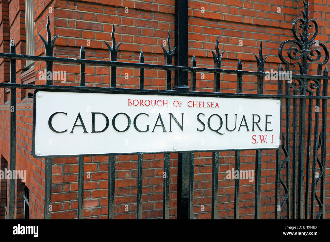 Il Cadogan Square segno, London Borough of Chelsea, SW1 England Regno Unito Foto Stock