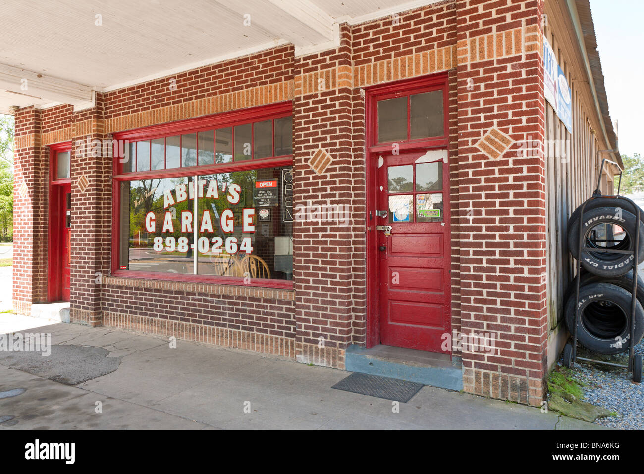 Abita le molle, LA - Mar 2009 - abita il garage in Abita Springs, Louisiana Foto Stock