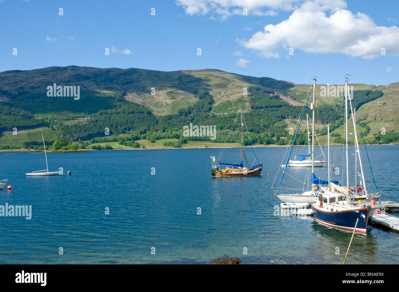 Yachts Loch Leven a Ballachulish Highland Scozia Scotland Foto Stock