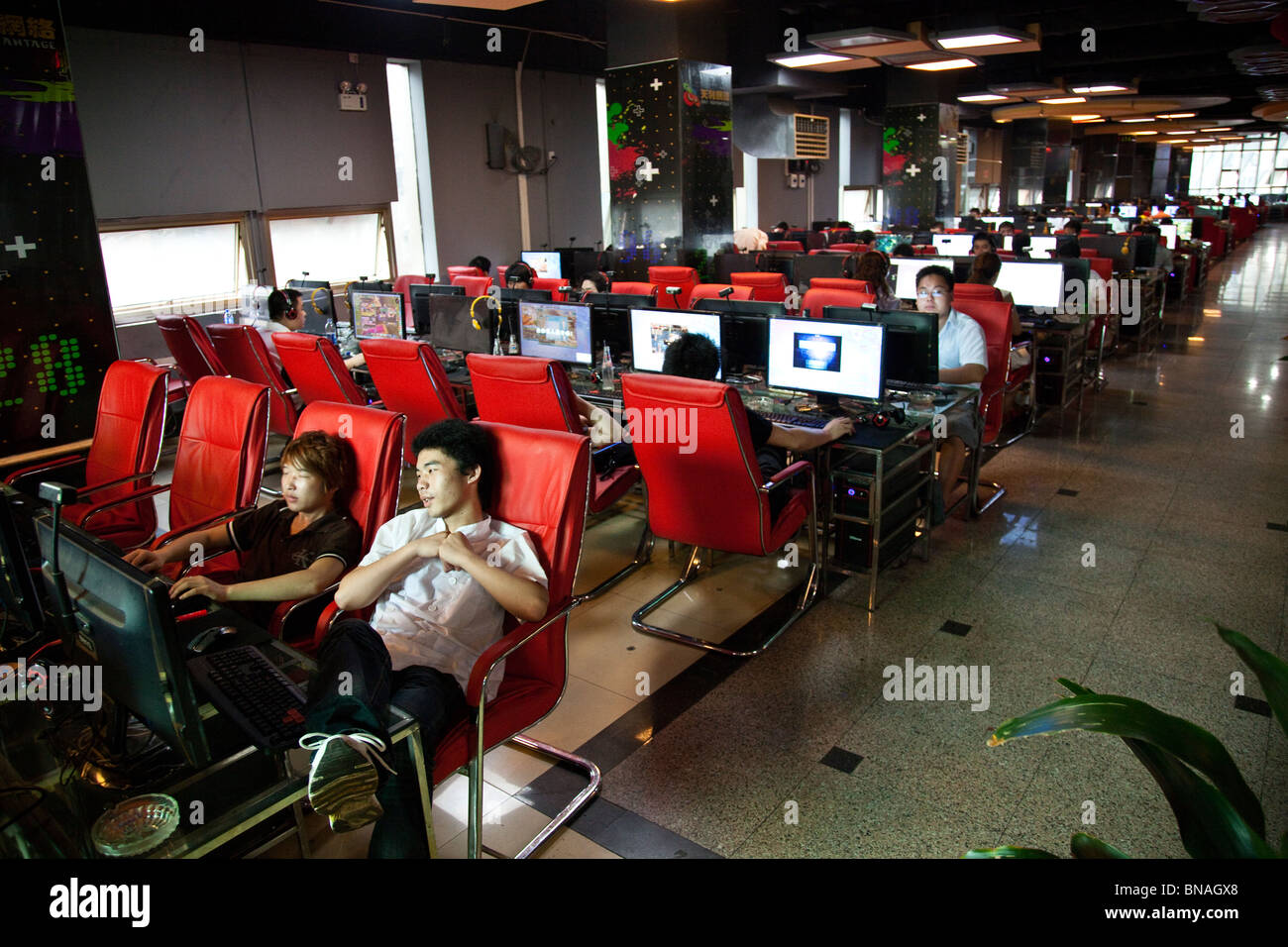 Internet cafe in Guilin, provincia di Guangxi, Cina Foto Stock