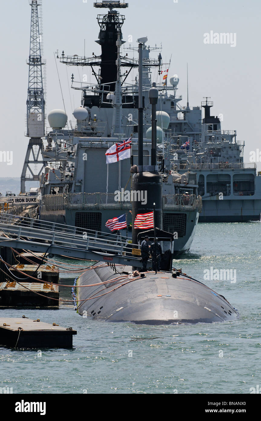 USS Boise a Los Angeles powered nucleare sottomarino di attacco al fianco di visitare Portsmouth Naval Dockyard England Regno Unito Foto Stock