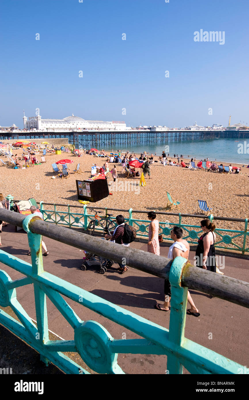 Il lungomare, Brighton East Sussex, Regno Unito Foto Stock