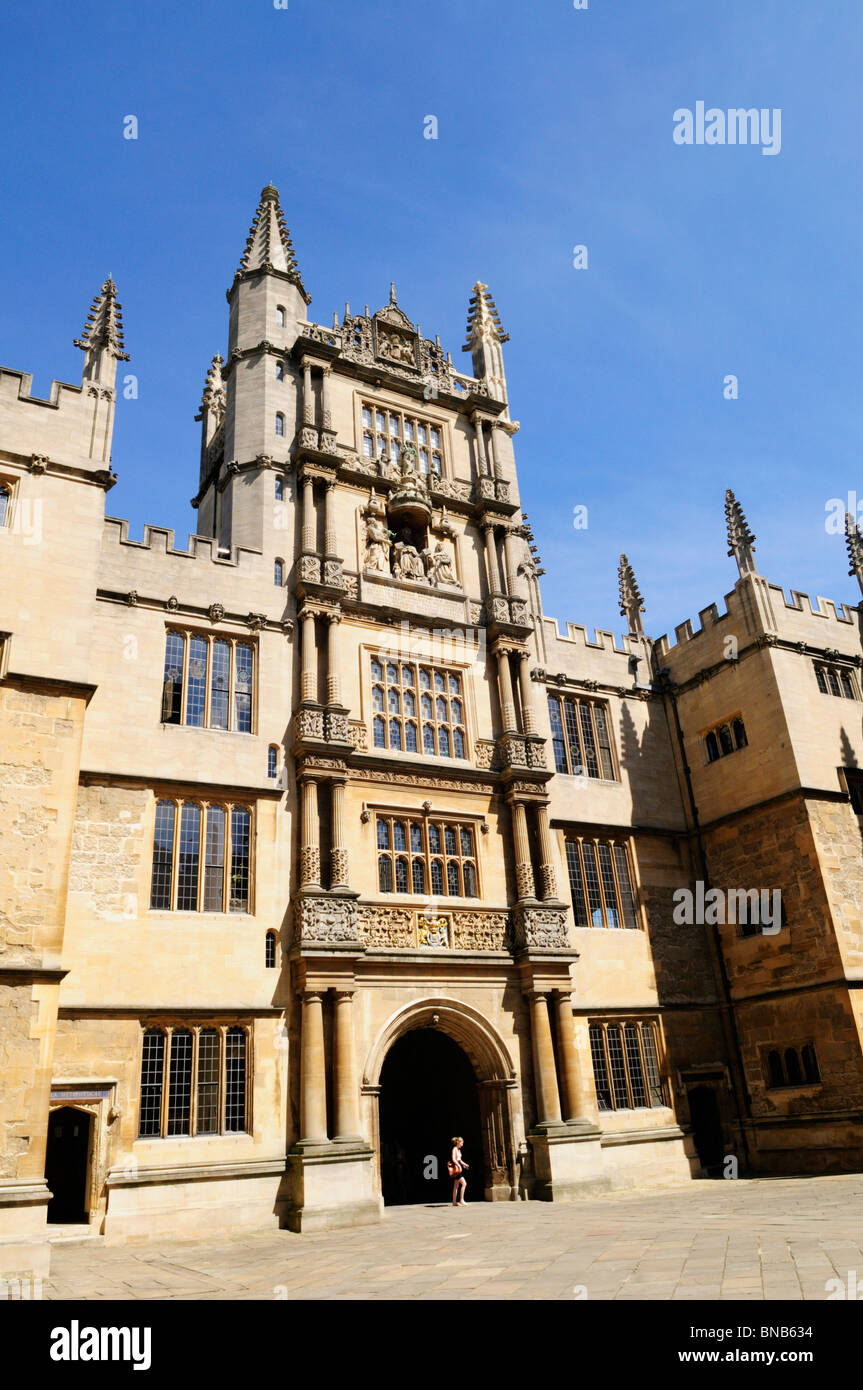 Torre dei cinque ordini, vecchia biblioteca Bodleian Library di Oxford, England, Regno Unito Foto Stock