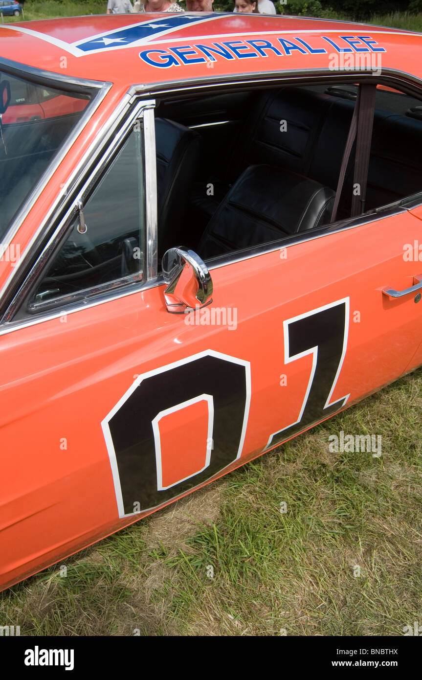 1969 Dodge Charger mopar generale lee replica muscle car show televisivo orange duchi di Hazzard classic car auto show mostra che mostra com Foto Stock