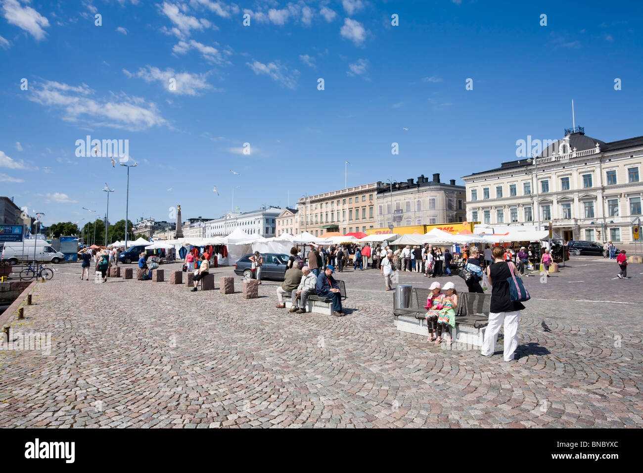 Piazza del mercato Kauppatori Helsinki Finlandia Europa Foto Stock