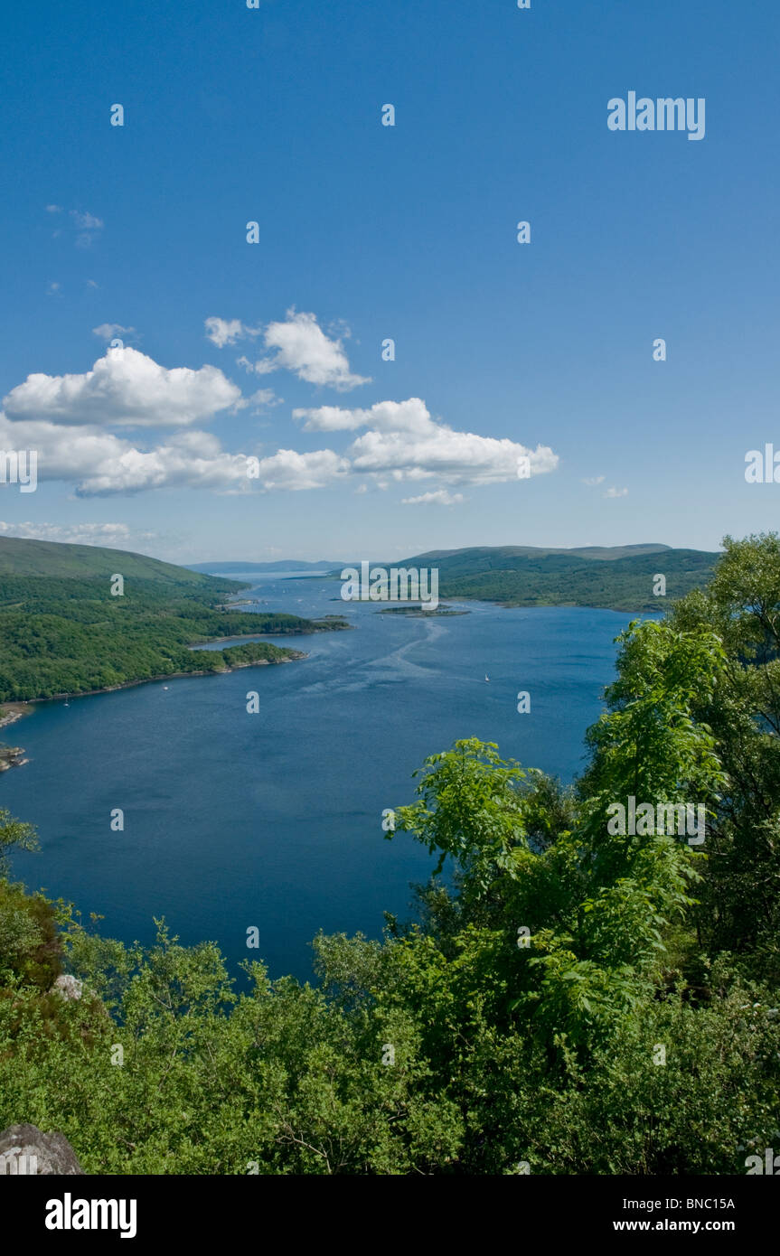 Guardando ad Ovest lungo la Kyles of Bute a Isle of Bute Argyll & BUte Scozia Scotland Foto Stock