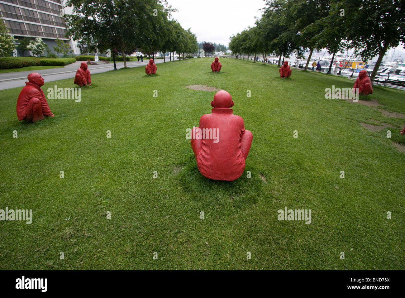 Incontro Wang Shugang, Cina Bronzo dipinto esposti per la prima volta durante il G-8 Germania 2007 , ora in Vancouver Foto Stock