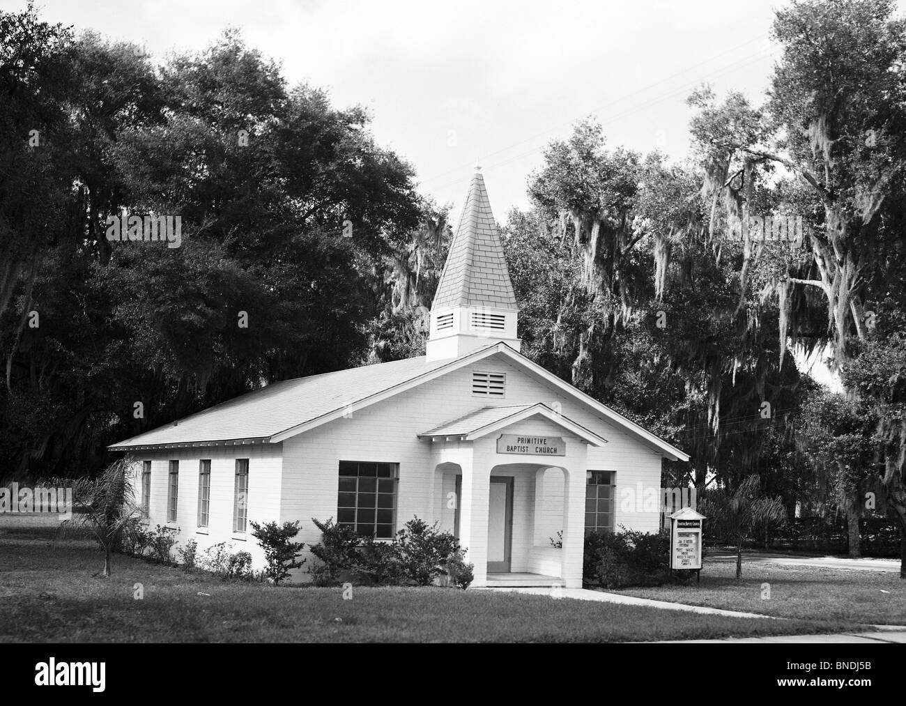 La facciata della chiesa, Deland primitiva chiesa battista, Deland, Florida, Stati Uniti d'America Foto Stock