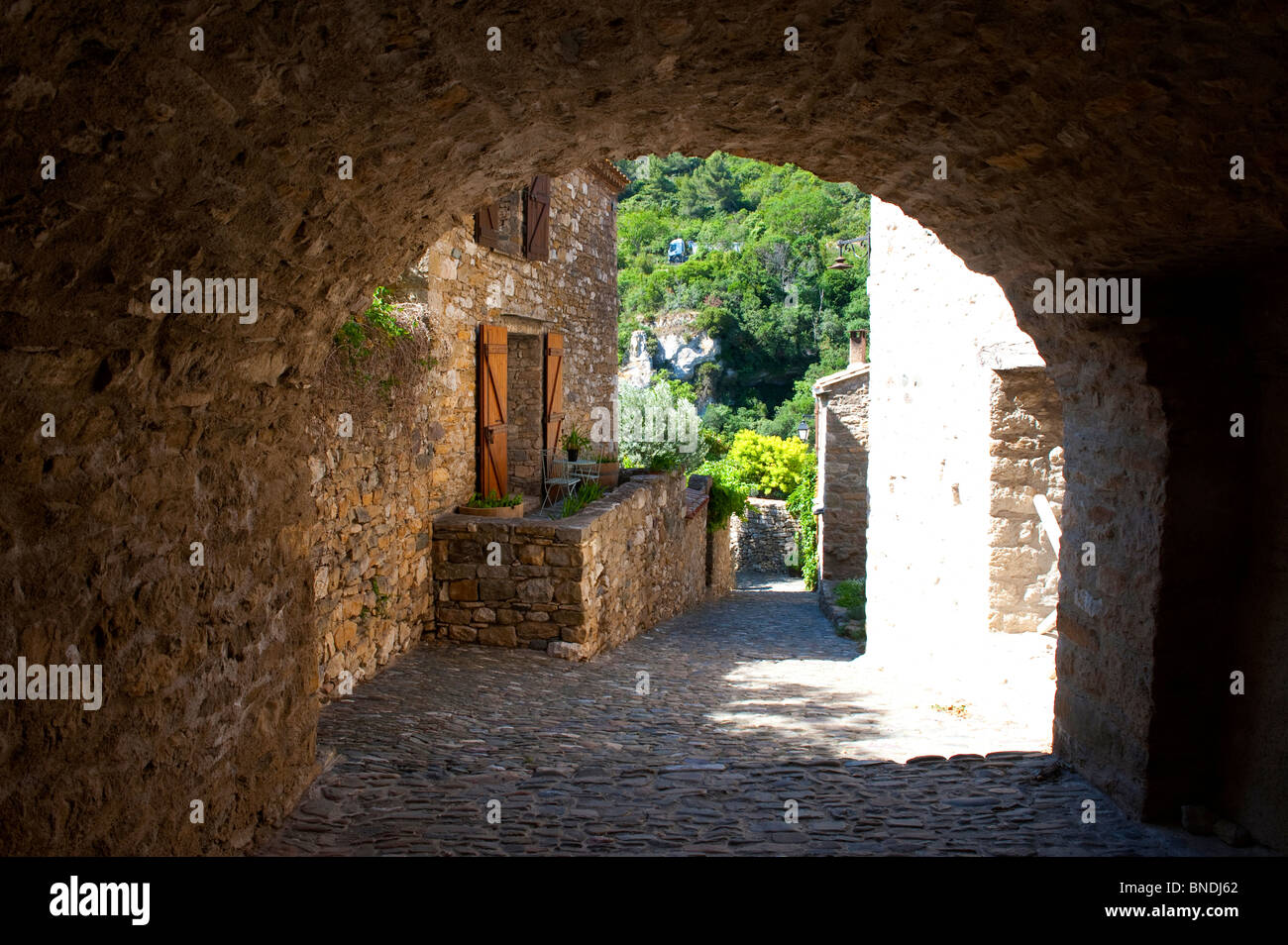 Il villaggio di Minerve, Herault, Languedoc, Francia meridionale Foto Stock