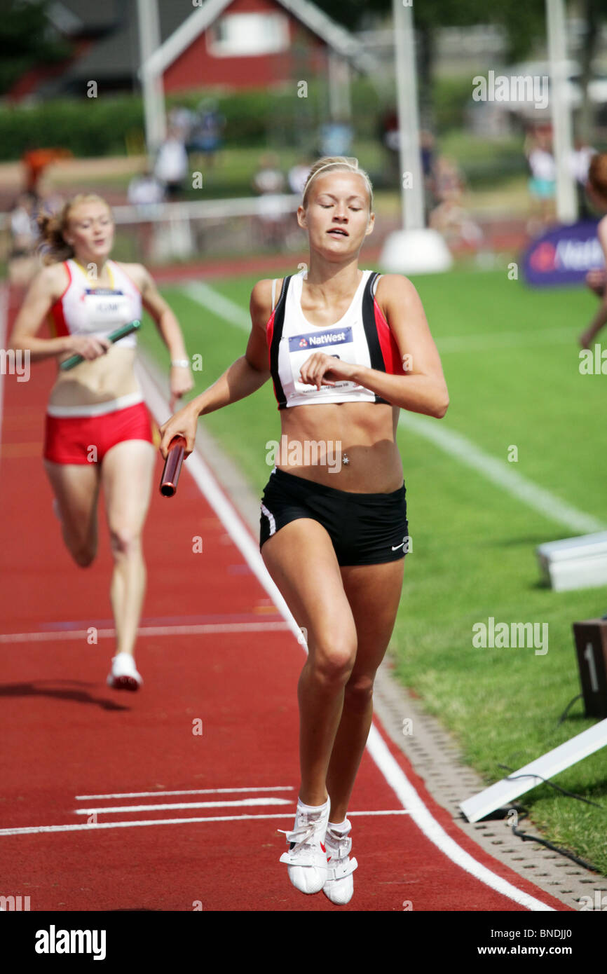 Gemma Dawkins Jersey vince la donna 4x400m relè a Natwest Island Games 2009, 3 Luglio 2009 Foto Stock