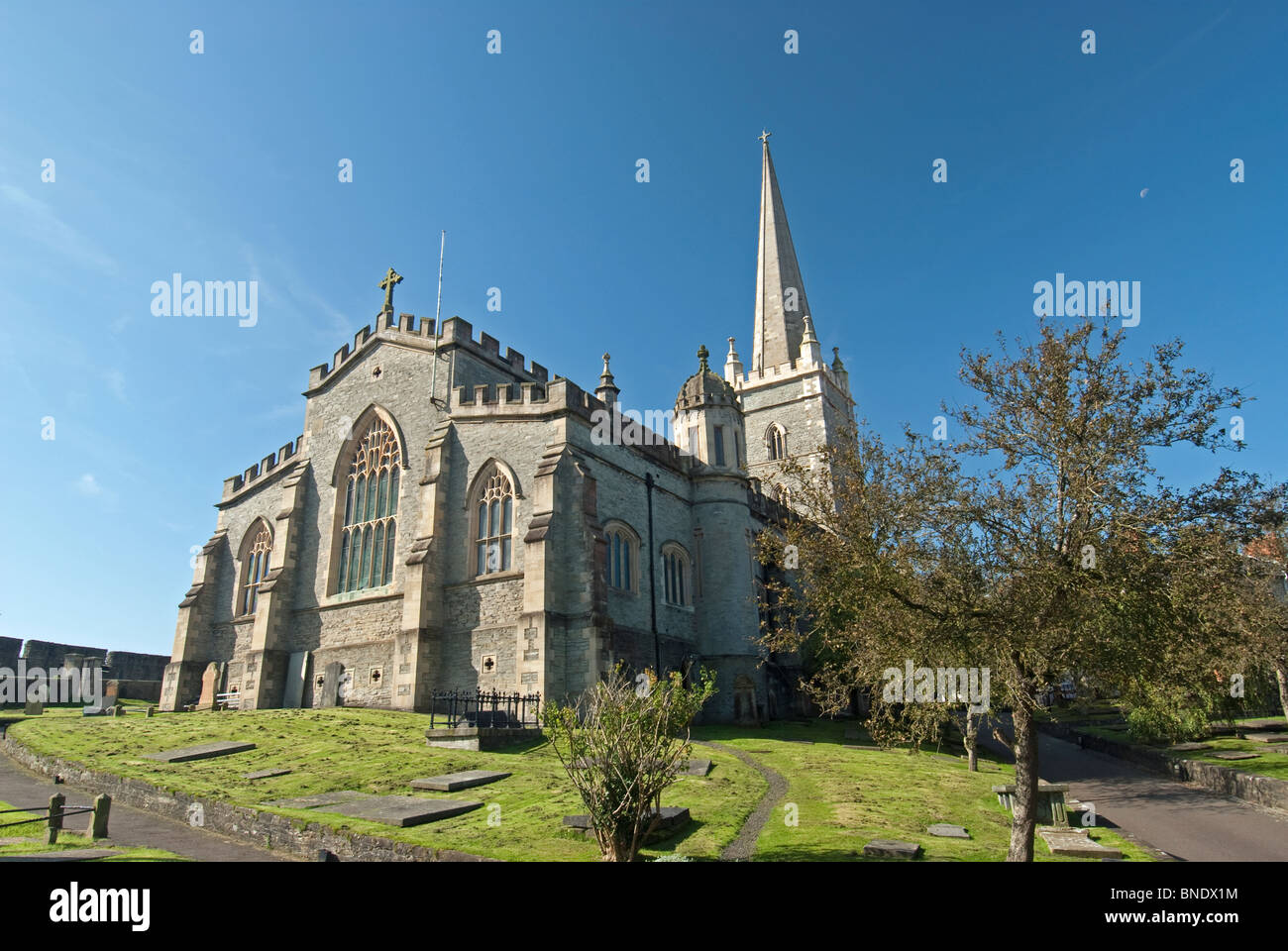 St Columb la Cattedrale è la città di Londonderry il più vecchio edificio, che è stato completato nel 1633. Foto Stock