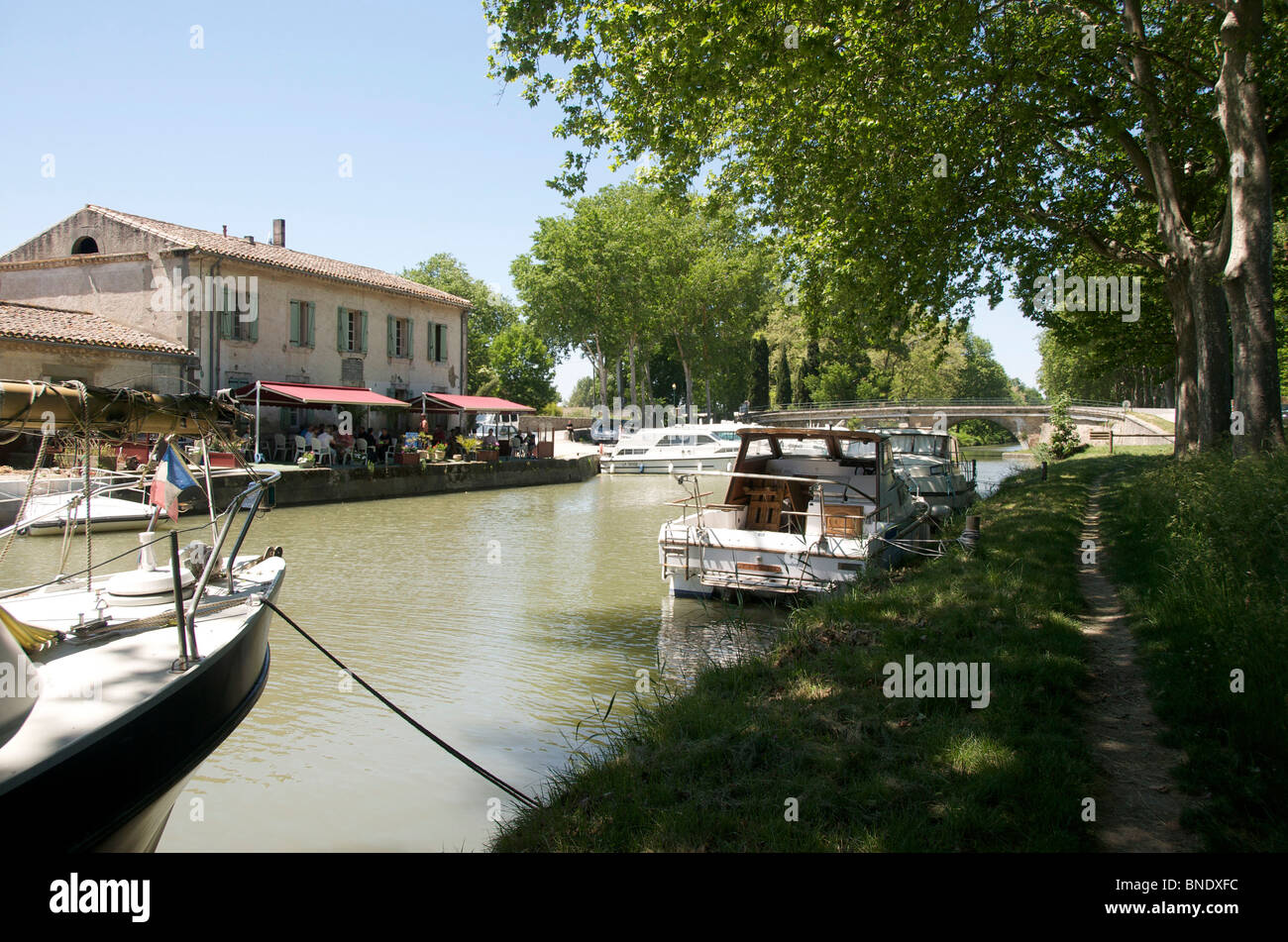 Canal du Midi vicino a Carcassonne. Languedoc. Francia Foto Stock