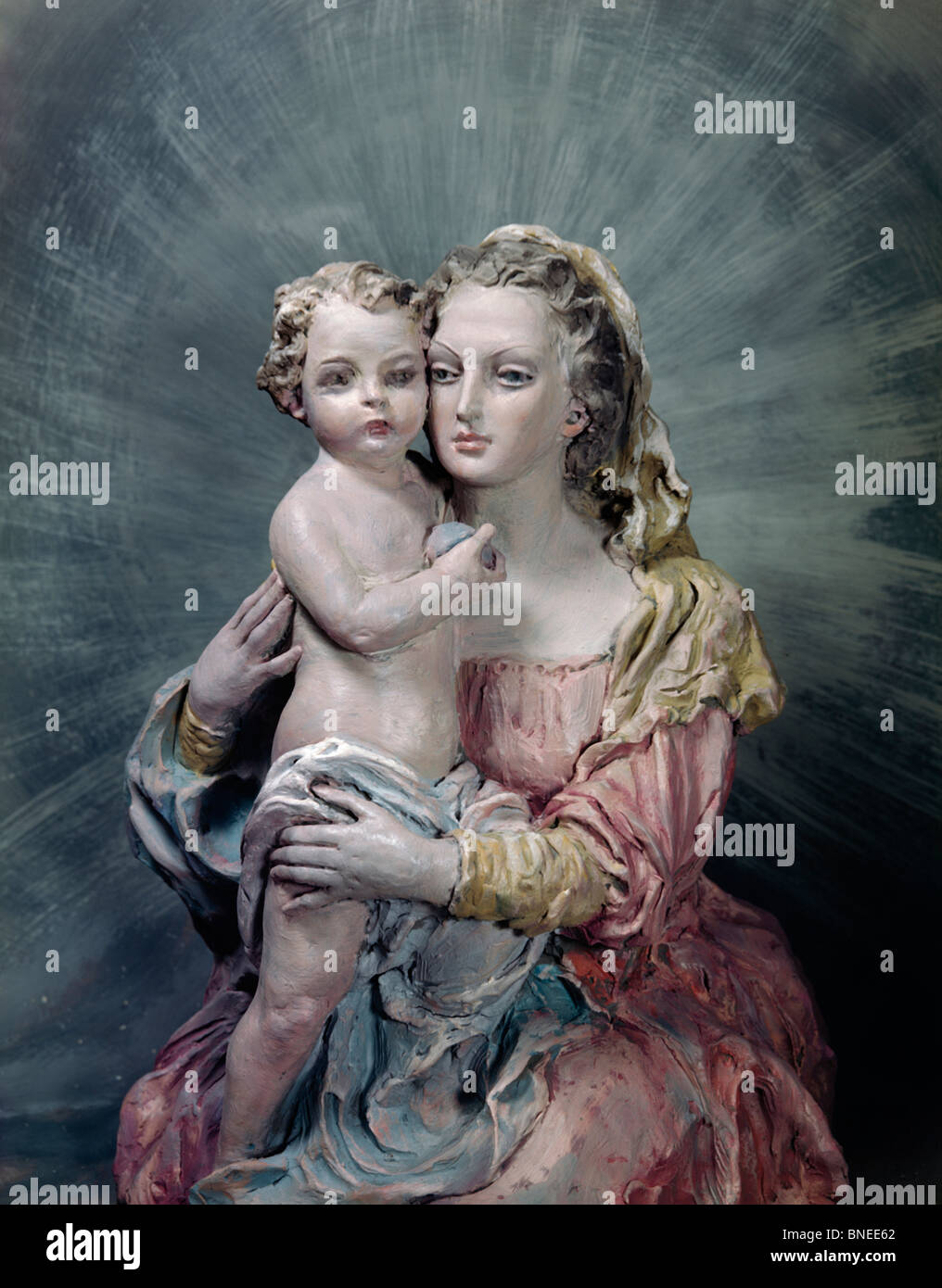 La Madonna e il Bambino, Mastrojanni, Domenic (xx C./italiano), scultura Foto Stock