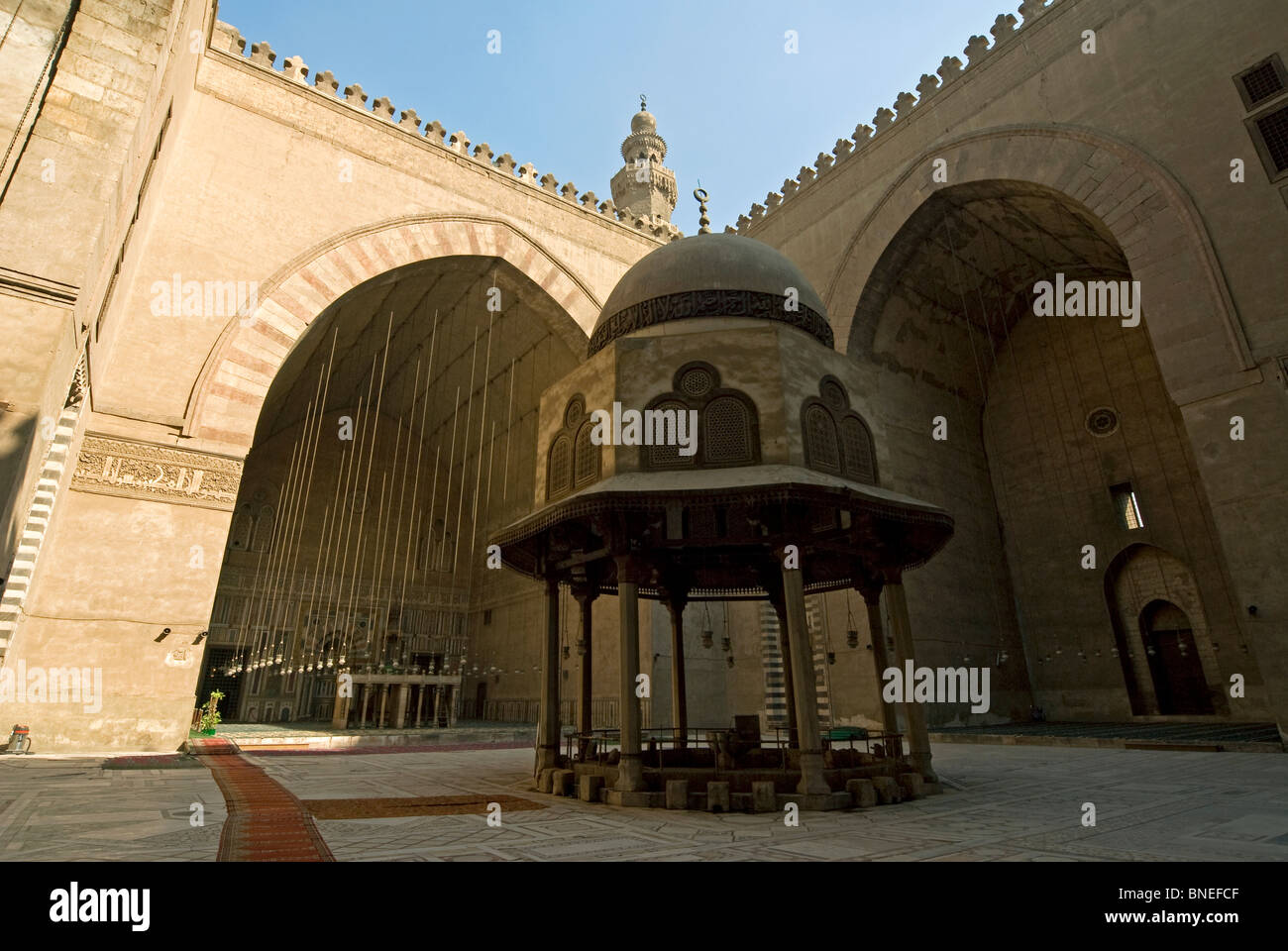 Sultan Moschea Hassan, interni al Cairo, Egitto, Africa Settentrionale, Africa Foto Stock