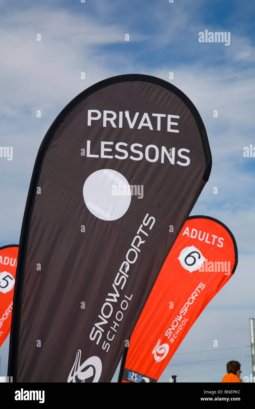 Banner per privati lezioni di sci a Coronet Peak ski resort Foto Stock