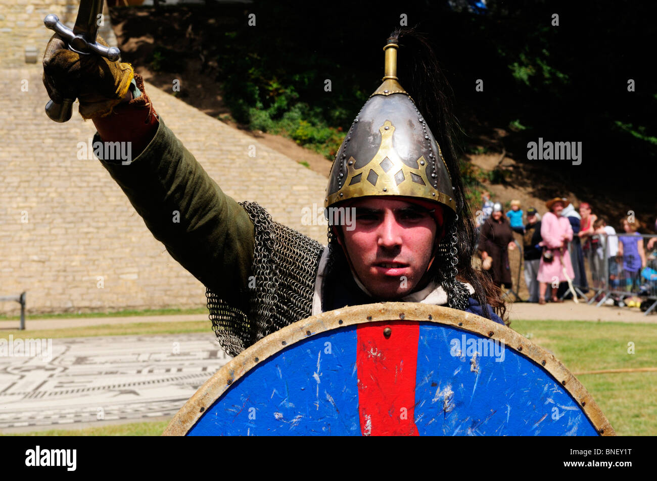 Rievocazione del saccheggio di Bedford nel 1010 dai vichinghi, Bedford fiume Festival 2010, Bedford, Bedfordshire, England, Regno Unito Foto Stock