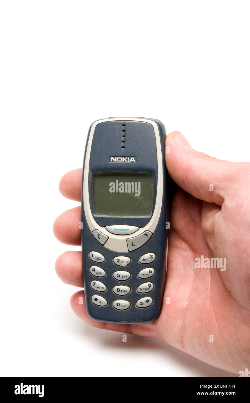Vecchio telefono cellulare telefoni cellulari cellulari cellulari moda  rétro in stile stile stile di design Foto stock - Alamy