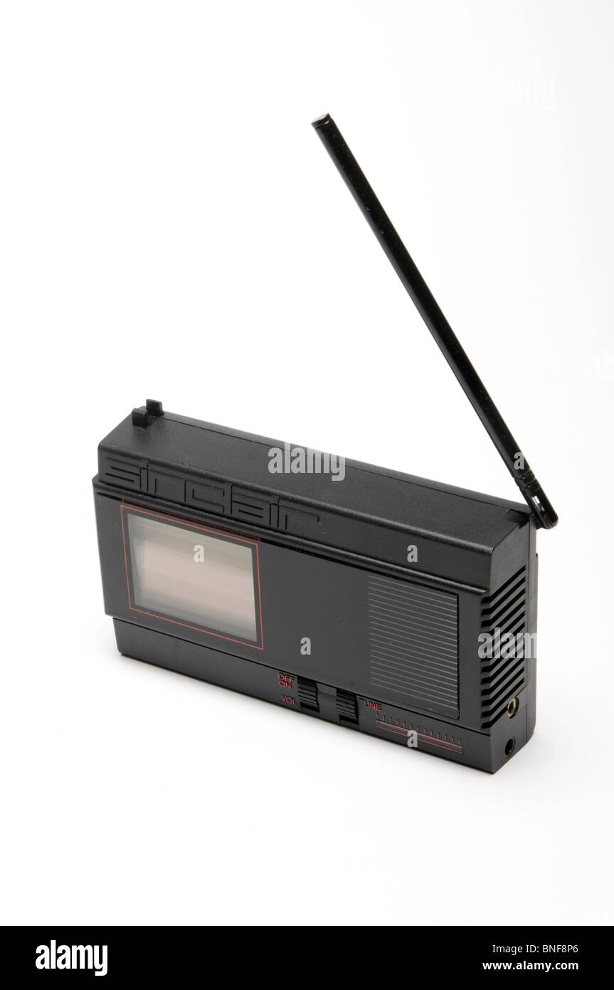 Sinclair pocket televisione sir clive electronics prima bw tv in bianco e  nero tv portatile consumer electronic Foto stock - Alamy