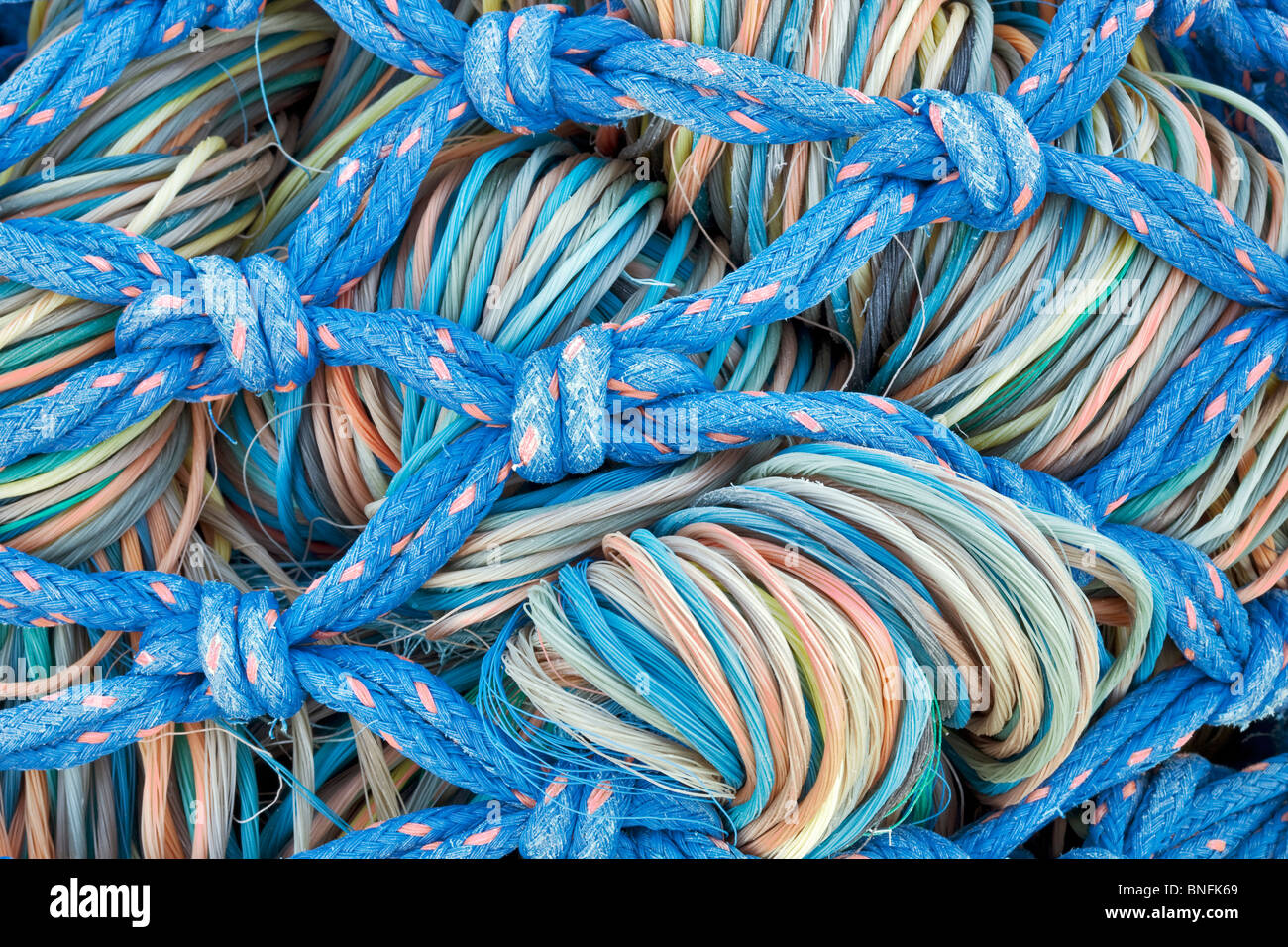 Colorate le reti da pesca e corde. Brookings, Oregon Foto Stock