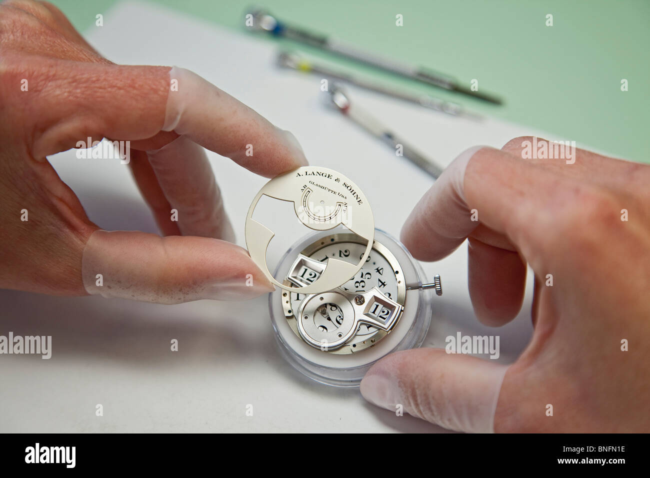 Lange und Soehne GmbH: fabbricazione e per i preziosi orologi in Glashuette, Germania Foto Stock
