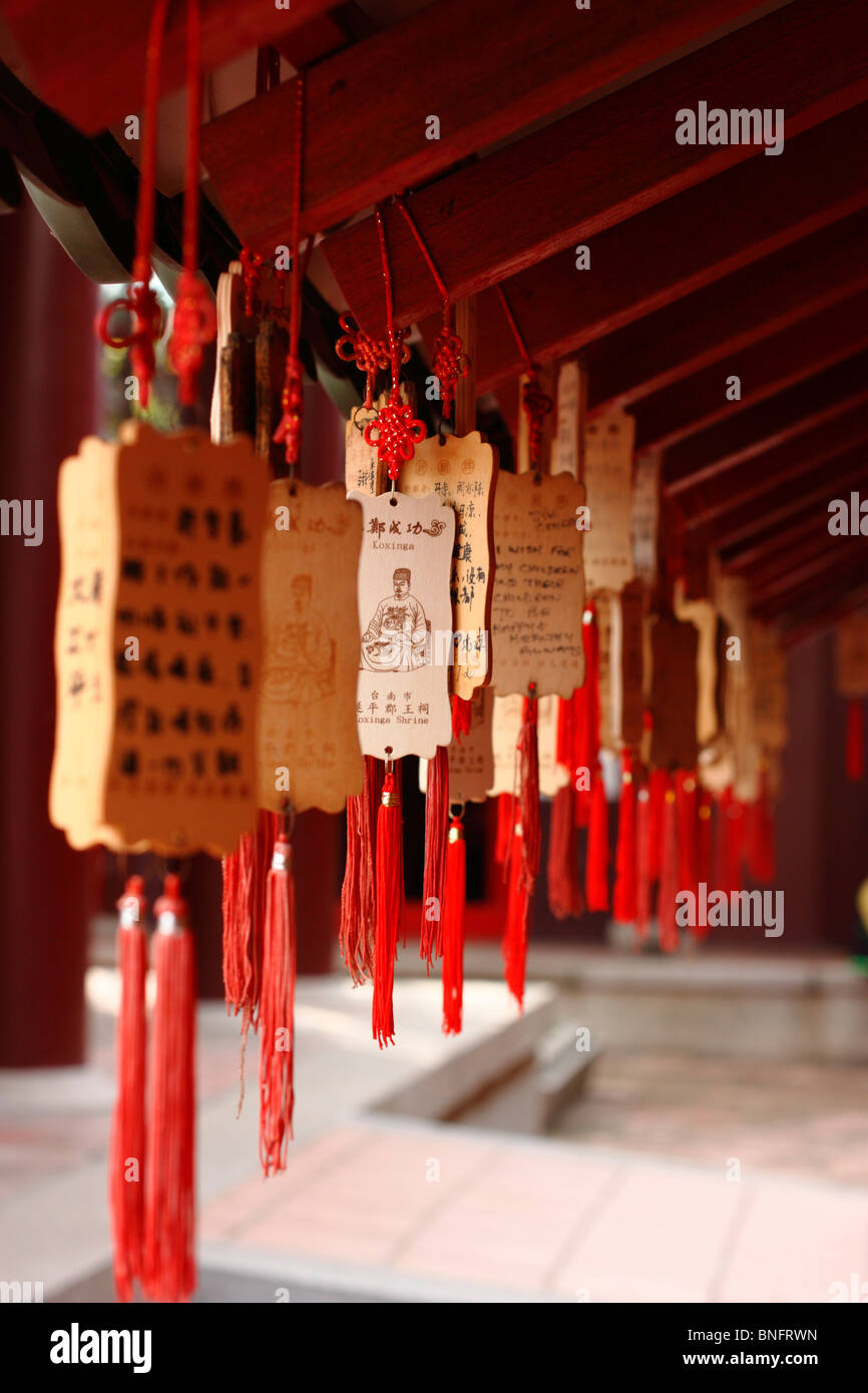 Preghiere appeso a un santuario, Koxinga Santuario, Tainan, Taiwan Foto Stock
