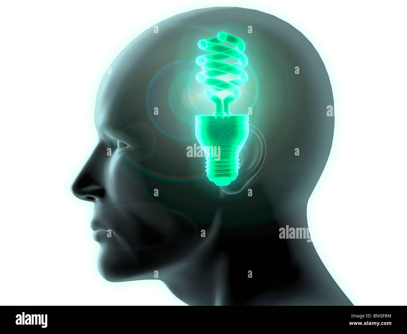 Close-up del capo di un uomo con un incandescente CFL luce verde all'interno della lampadina Foto Stock