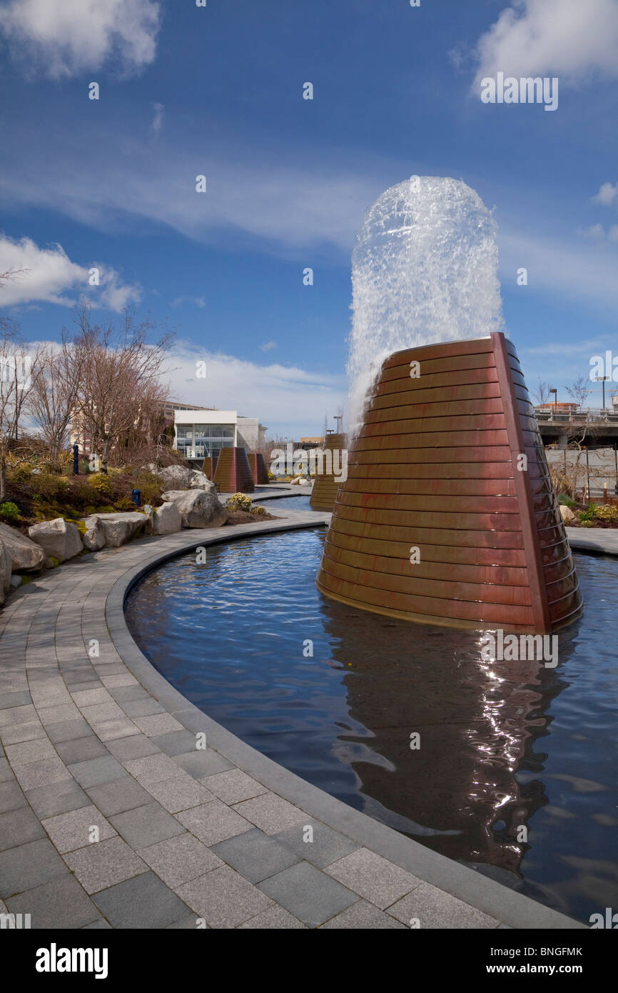 Fontana in un parco, Harbourside Fontana Park, Bremerton, nello Stato di Washington, USA Foto Stock