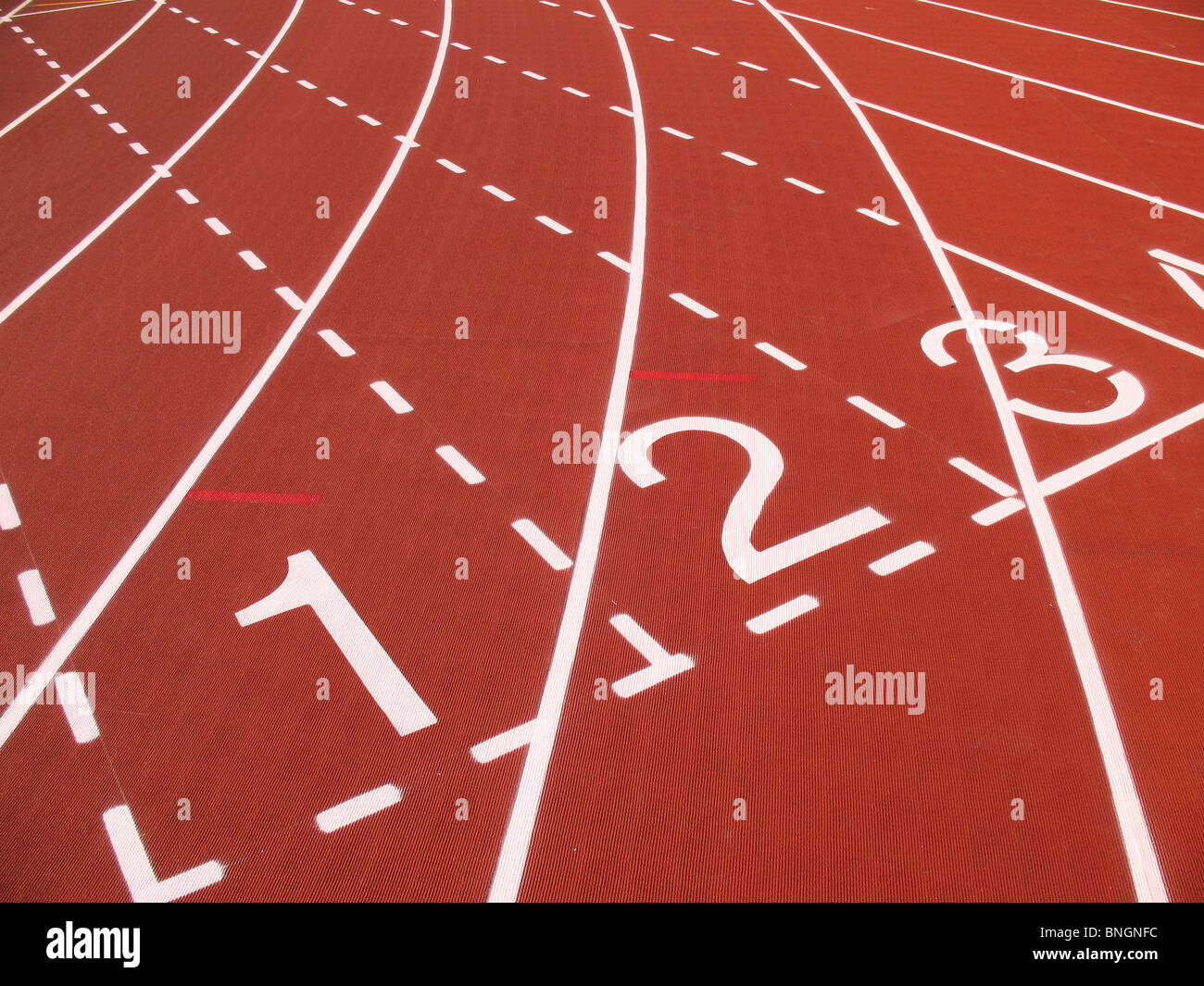 Le posizioni di partenza su una corsa atletica via Foto Stock