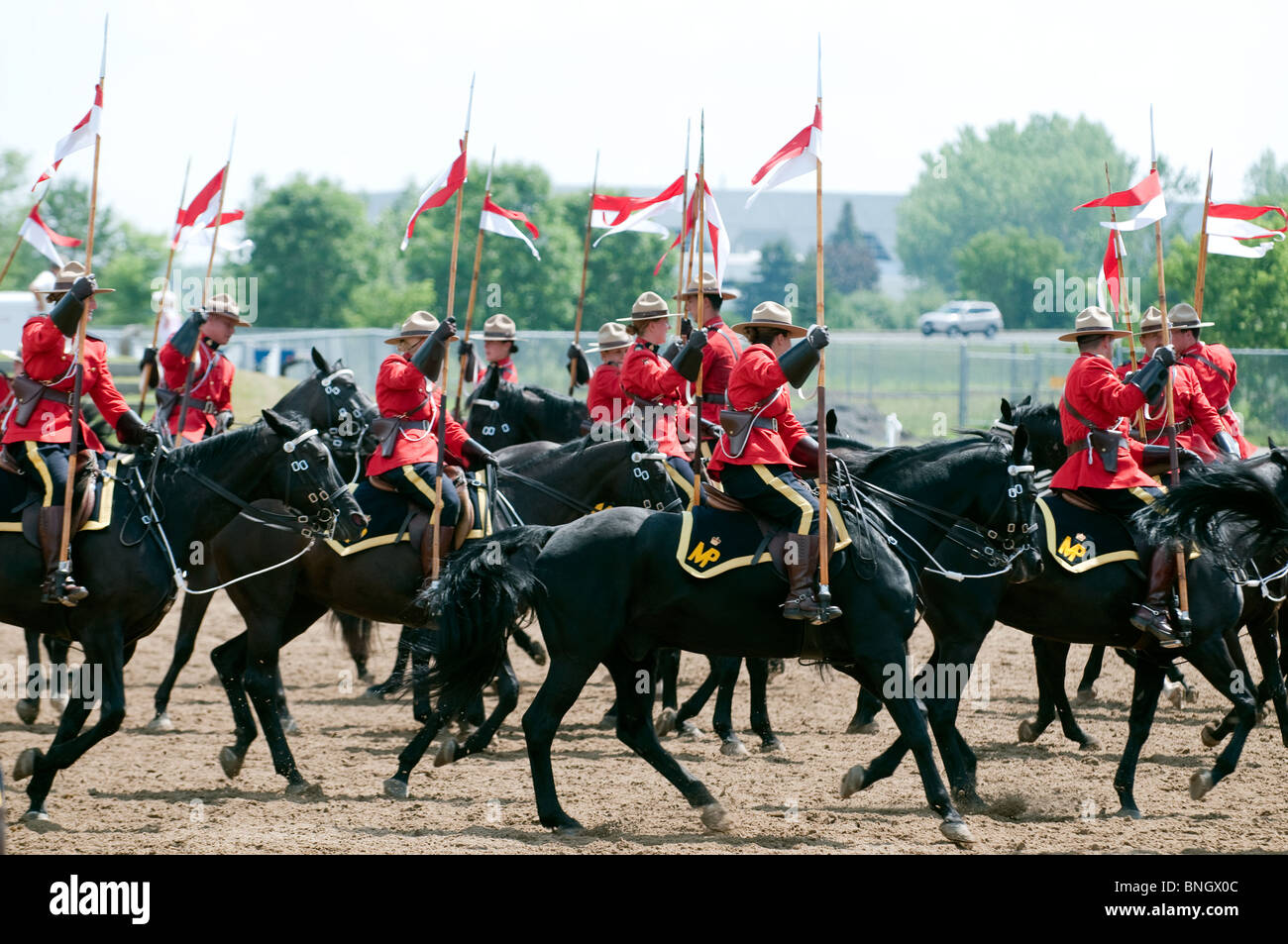 Canadian polizia montata durante la corsa musicale mostra Foto Stock
