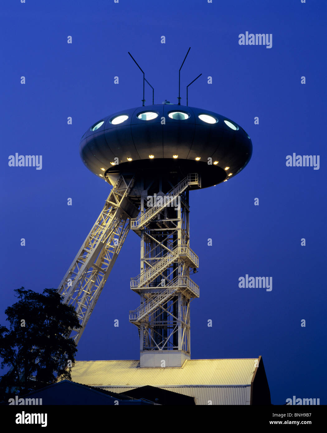 Germania Lünen Ruhr Renania settentrionale-Vestfalia research center LüNTEC IBA Emscherpark progetto Luigi Colani torre di design Foto Stock