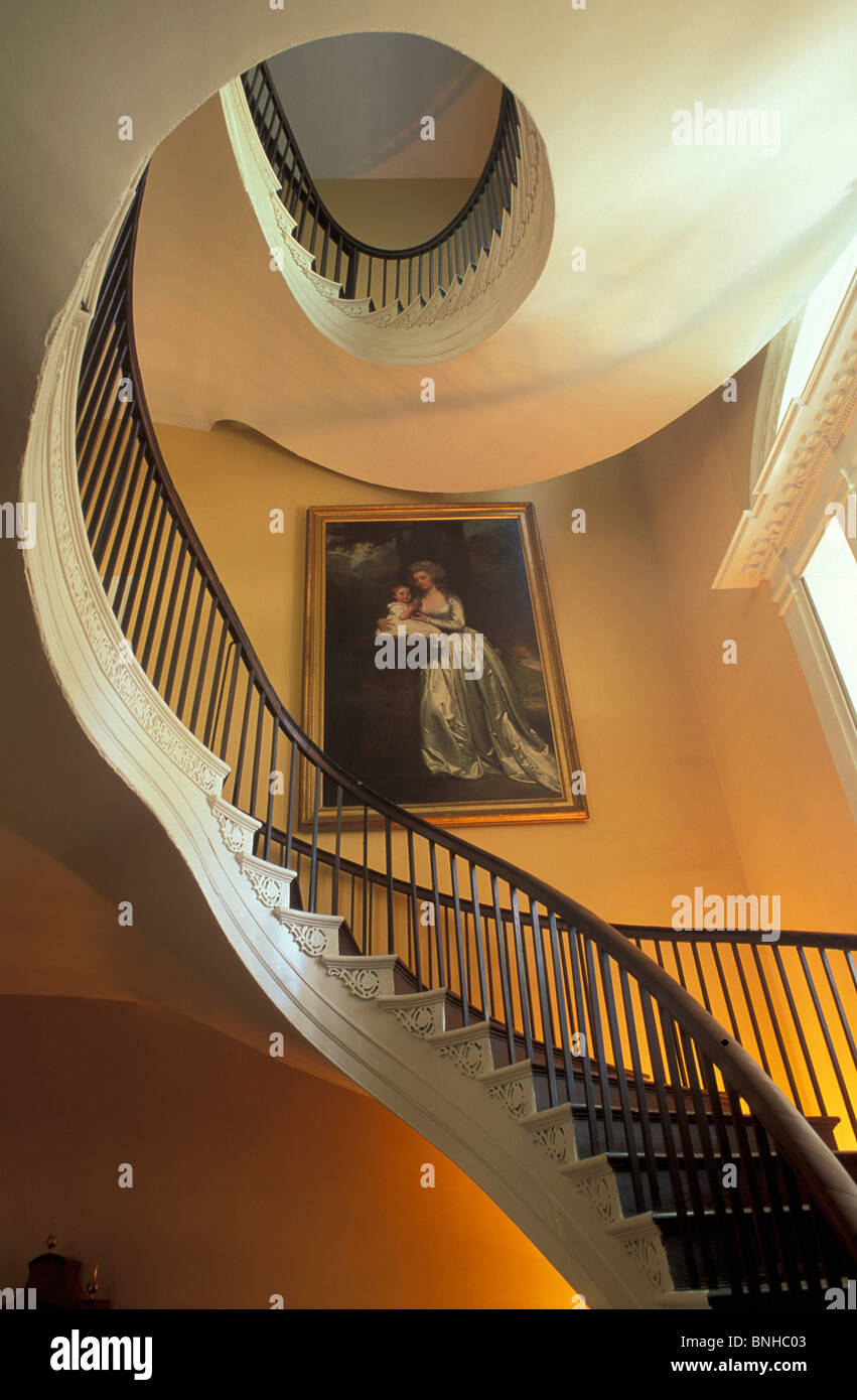 Stati Uniti d'America di Charleston, Carolina del Sud di Nathaniel Russel House gradini di scale di avvolgimento a spirale del cavatappi architettura scale all'interno in ambienti interni Foto Stock