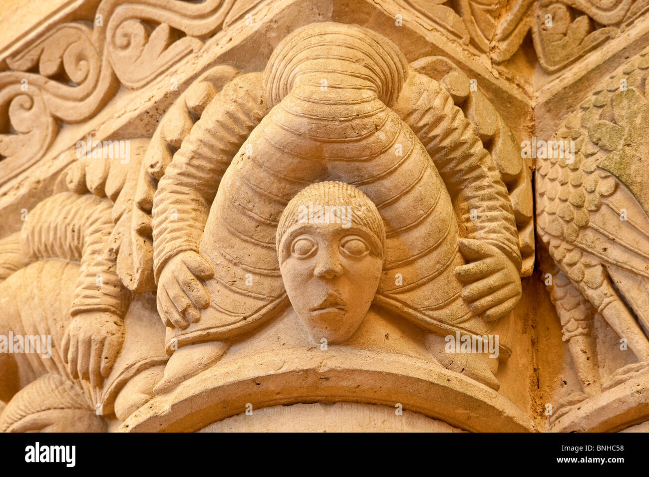 Aulnay de Saintonge, Saint Pierre chiesa, una sosta sulla strada di Compostela Foto Stock